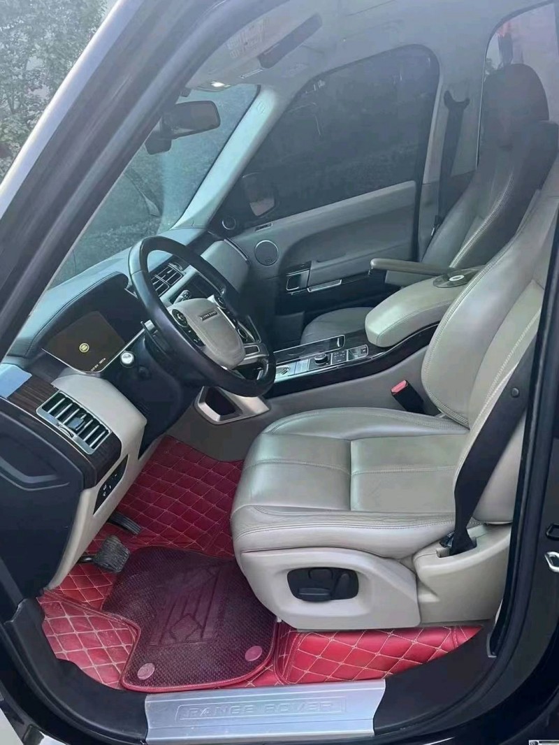 青岛14年路虎揽胜行政4