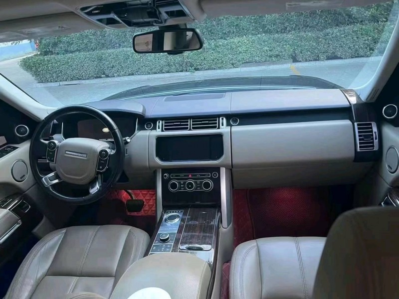 青岛14年路虎揽胜行政7