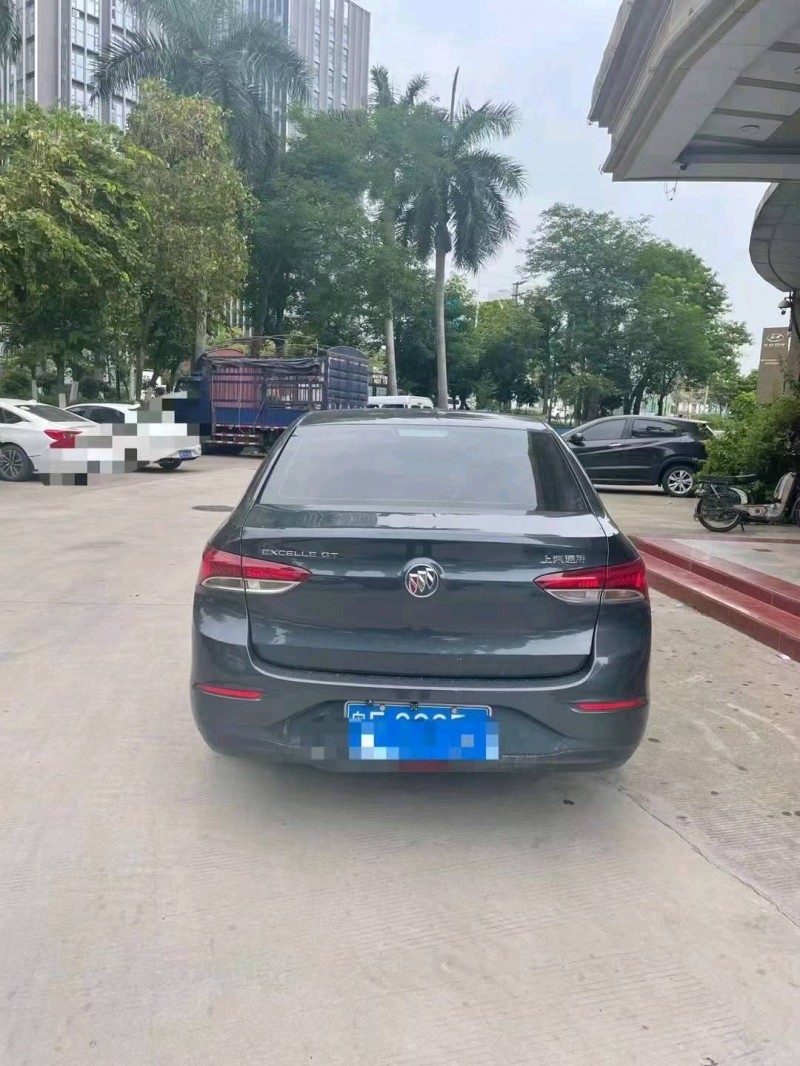 广州21年别克英朗7