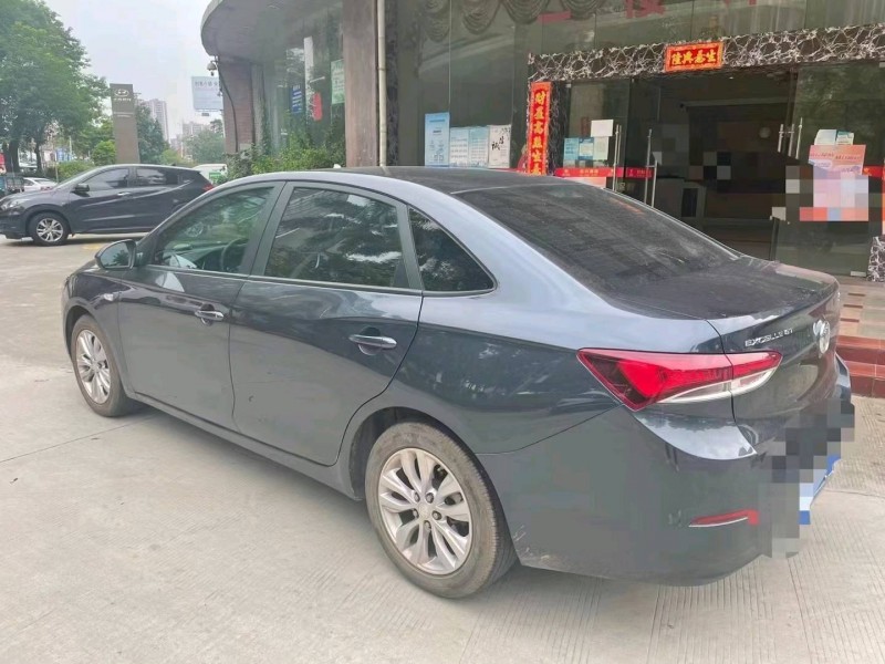 广州21年别克英朗8