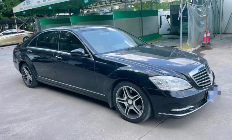 广州09年奔驰S4