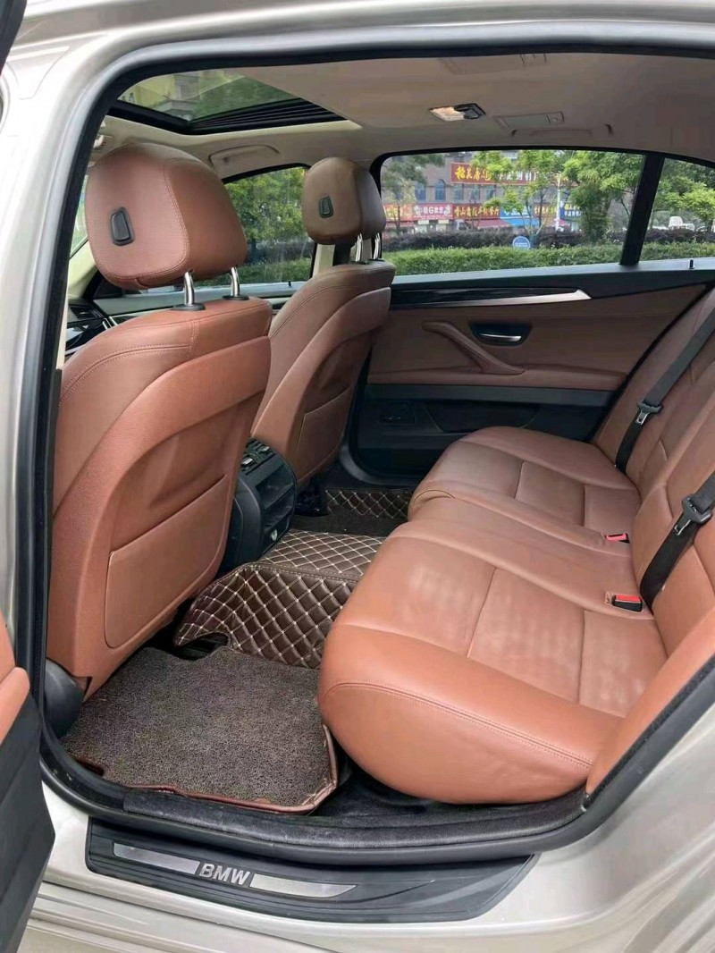 北京17年宝马5系4