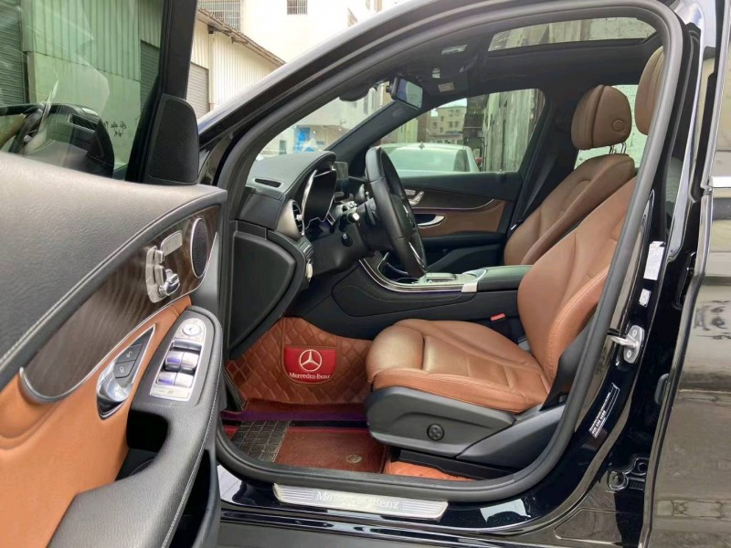 广州20年奔驰GLC5