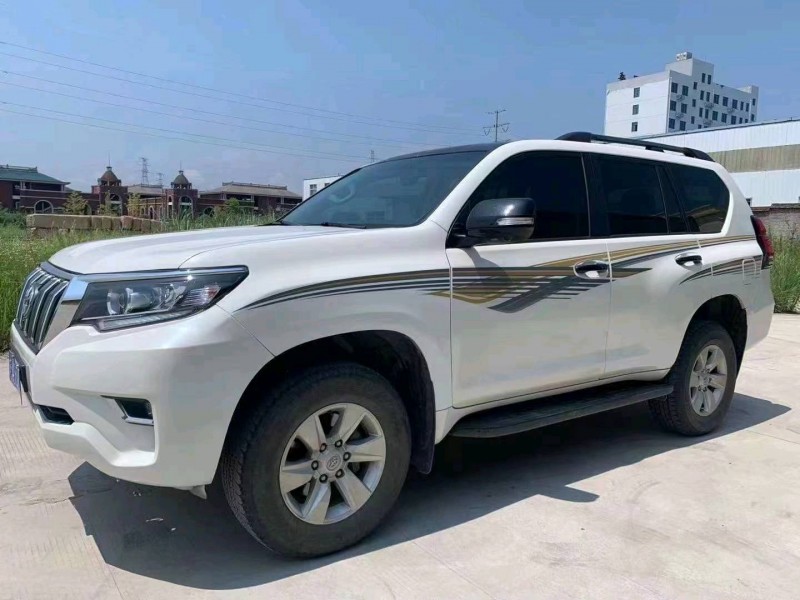 北京19年丰田普拉多1