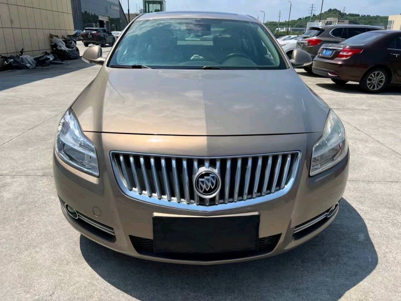 宜昌12年别克君威1