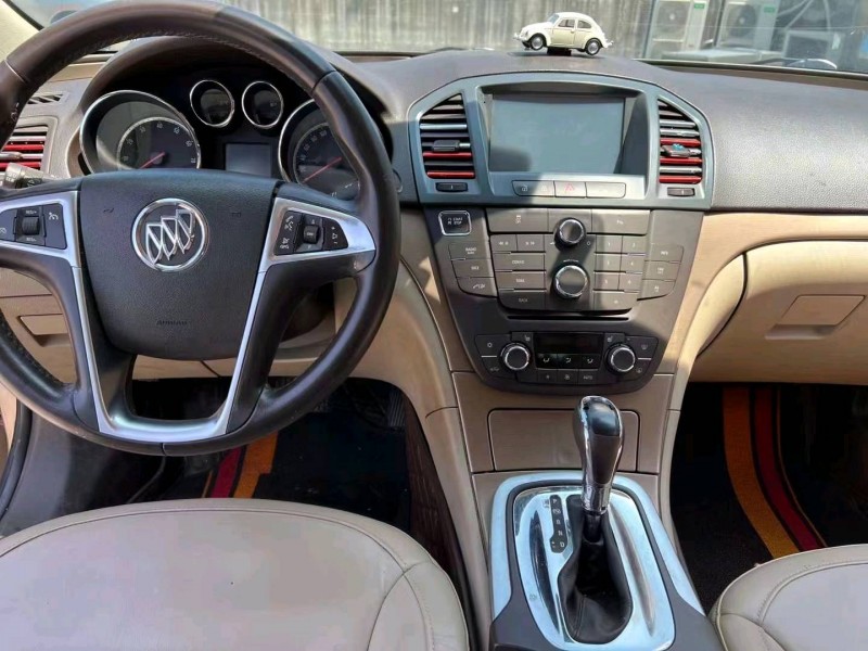 宜昌12年别克君威4