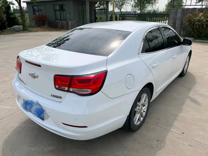 济宁16年雪佛兰迈锐宝8