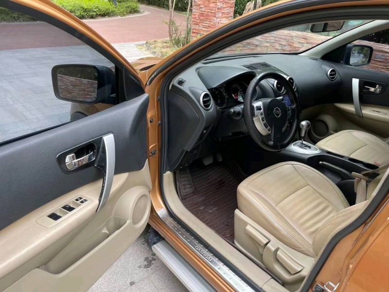 济宁13年日产逍客5