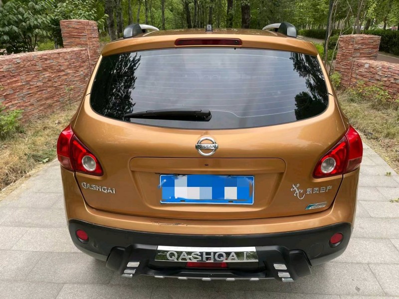 济宁13年日产逍客8