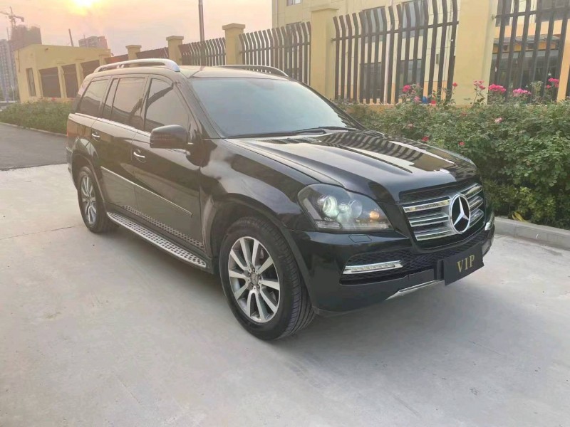 东营13年奔驰GL3