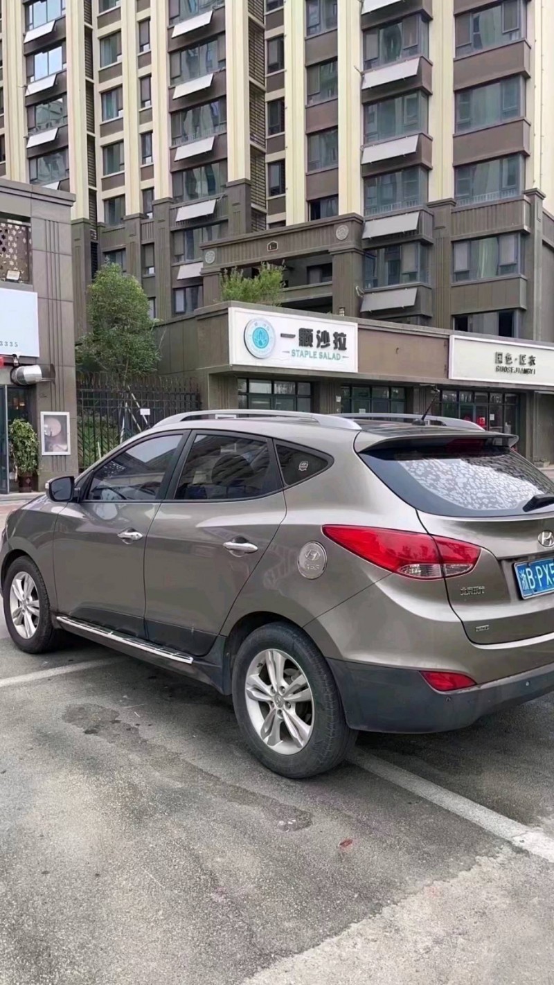 北京11年现代ix359