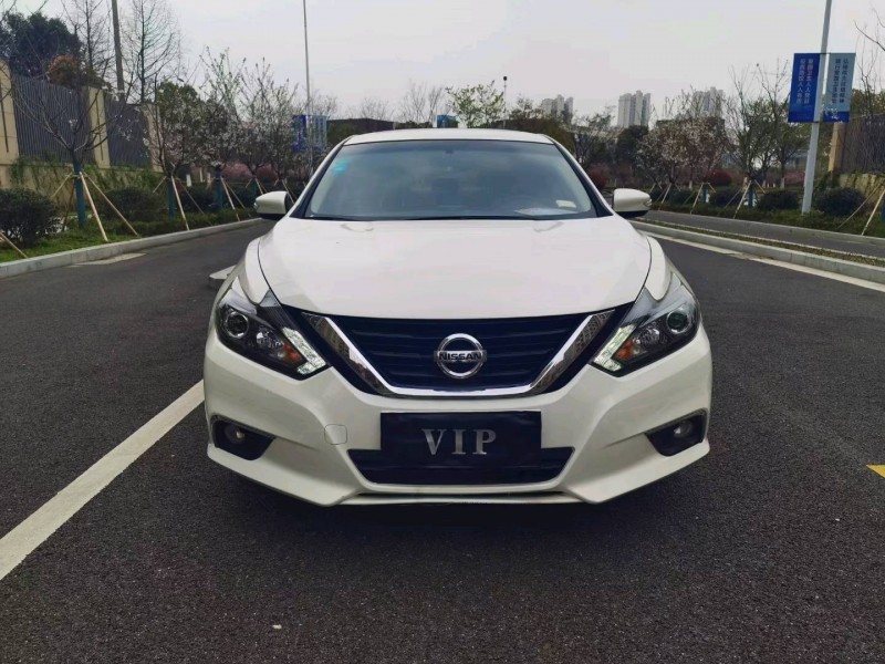蘇州18年日產天籟9
