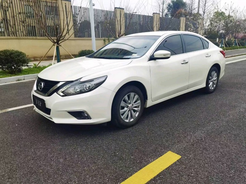 蘇州18年日產天籟7
