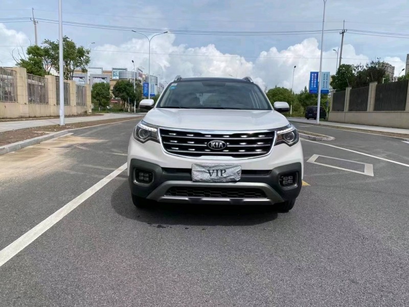 徐州19年起亚智跑1