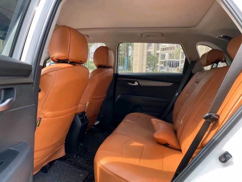 徐州19年起亚智跑5