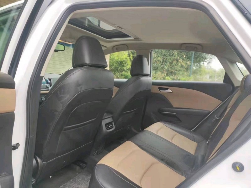 成都21年雪佛兰科鲁泽4