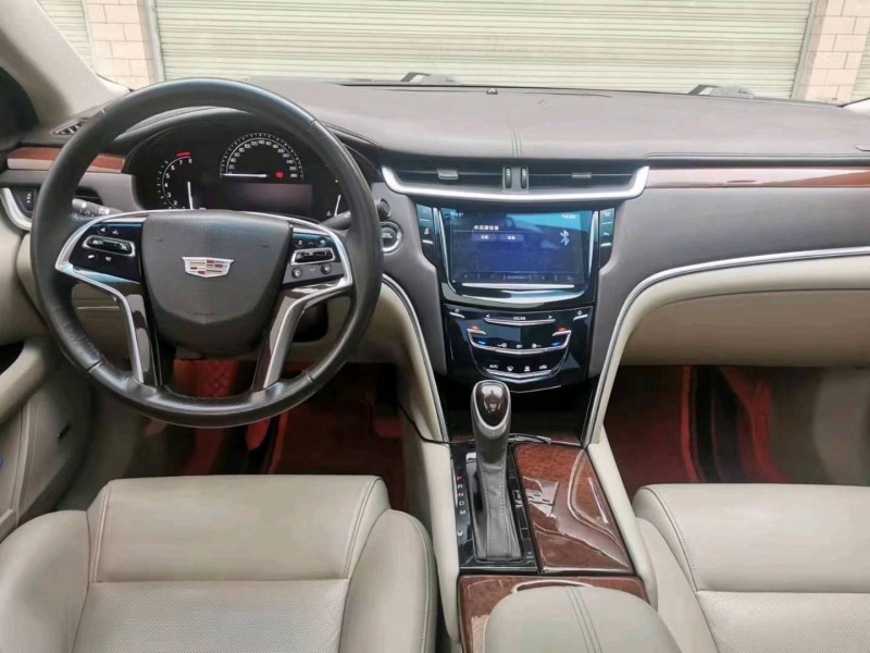 成都17年凯迪拉克XTS6