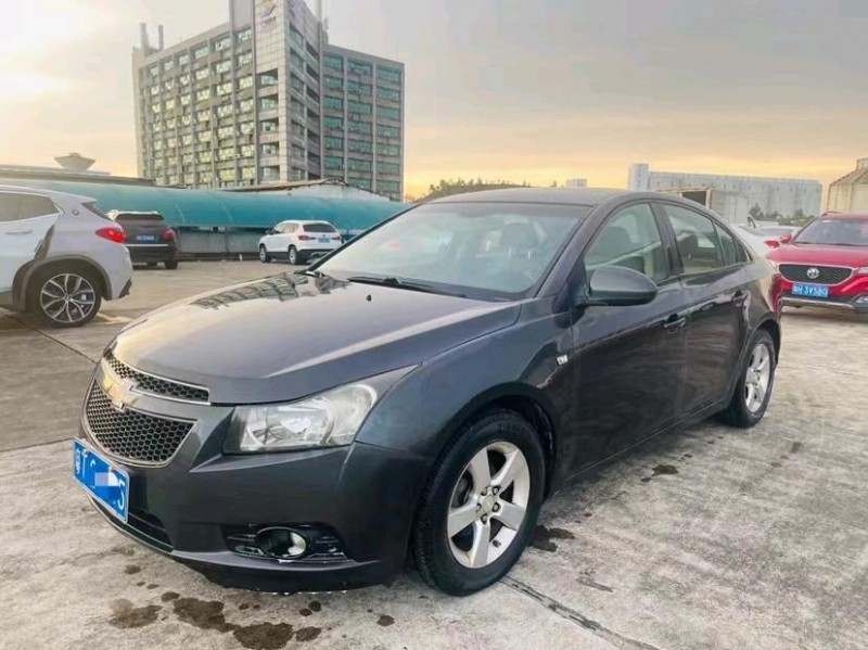 东莞10年雪佛兰科鲁兹2