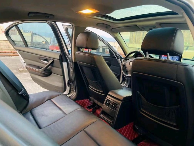 东莞10年宝马3系7