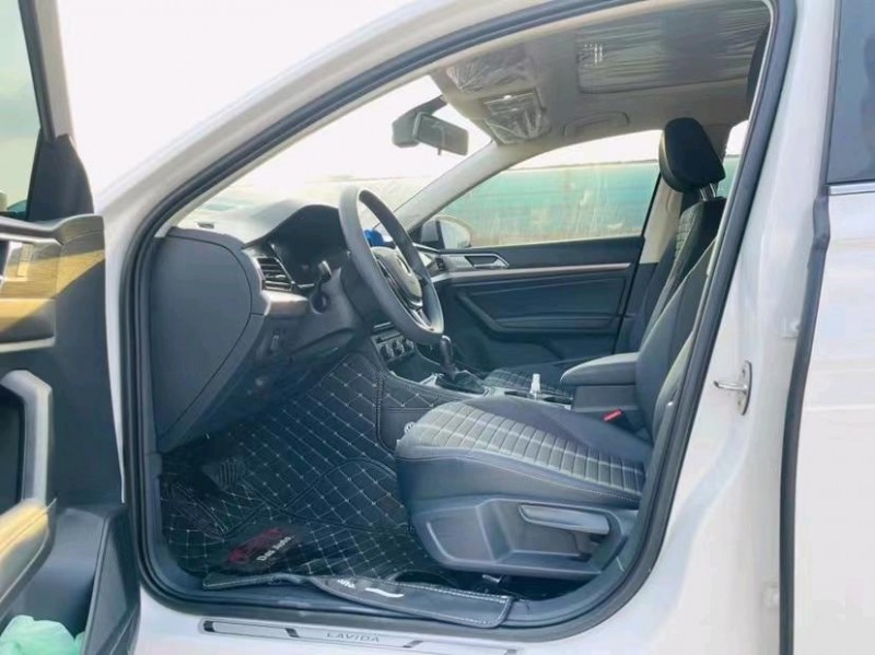 东莞22年大众朗逸4