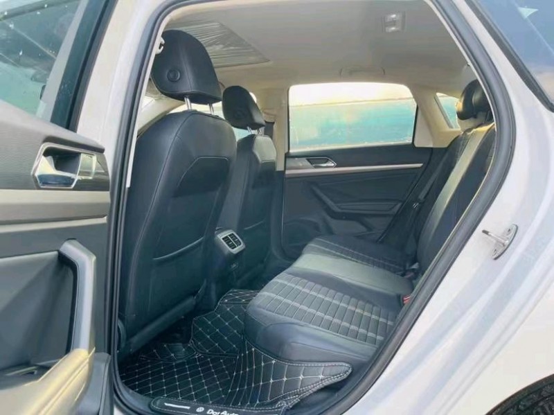 东莞22年大众朗逸6