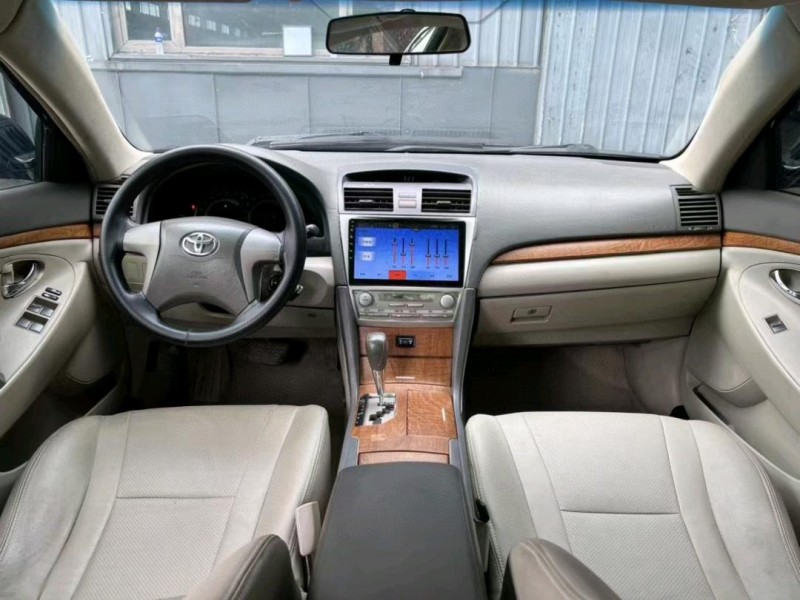 保定08年丰田凯美瑞8