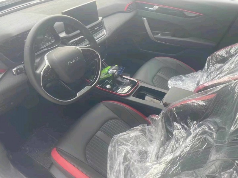 济宁22年东风奕炫3