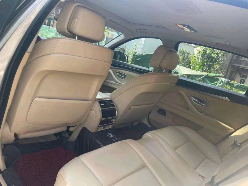 北京13年宝马5系3