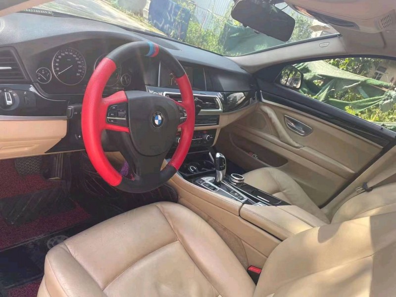 北京13年宝马5系4