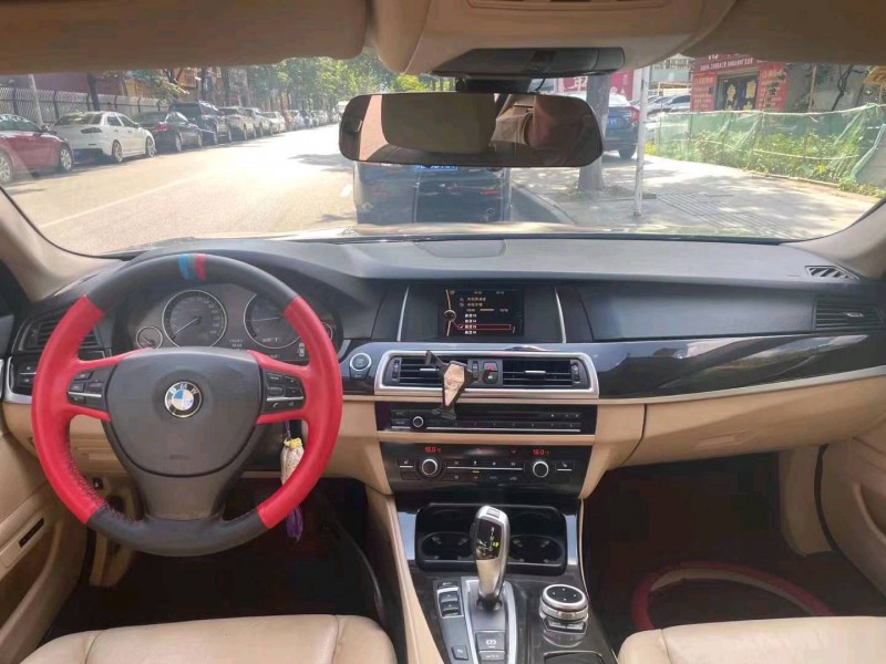 北京13年宝马5系9