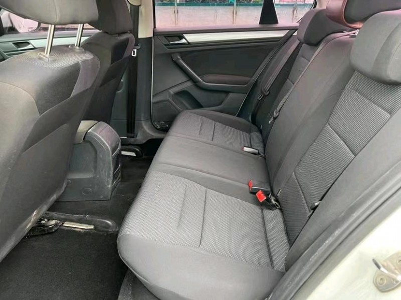 东莞17年大众宝来5