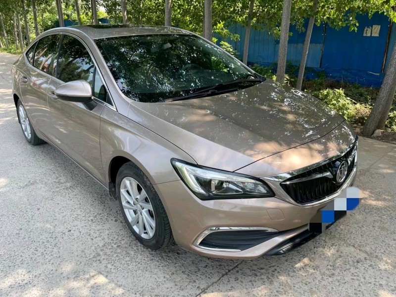 济宁18年别克威朗7