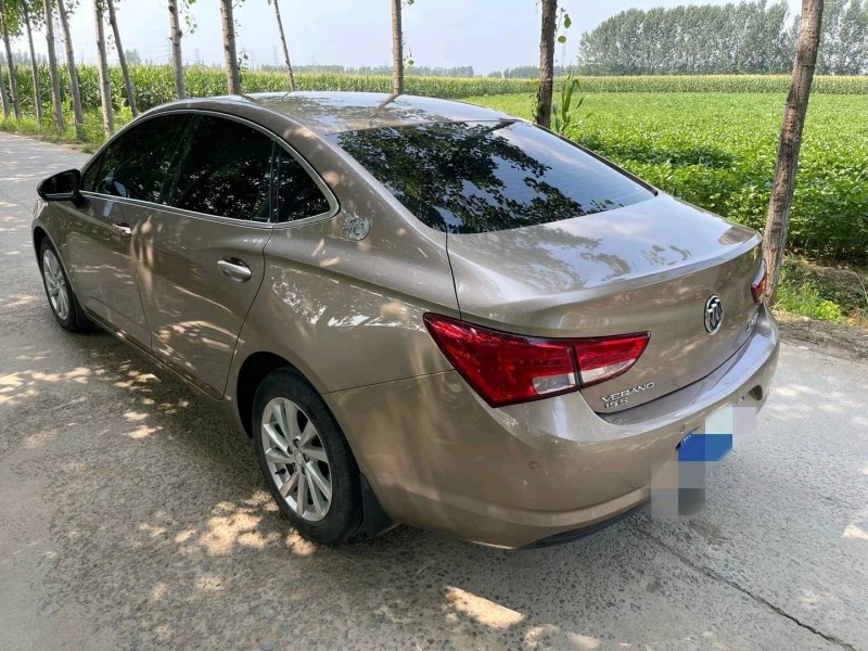 济宁18年别克威朗3