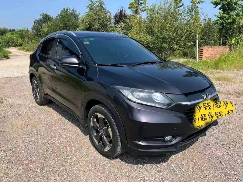 济宁15年本田缤智7