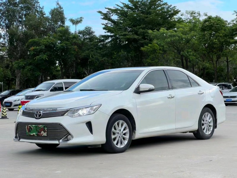 东莞15年丰田凯美瑞3