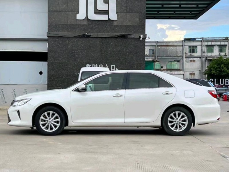 东莞15年丰田凯美瑞4