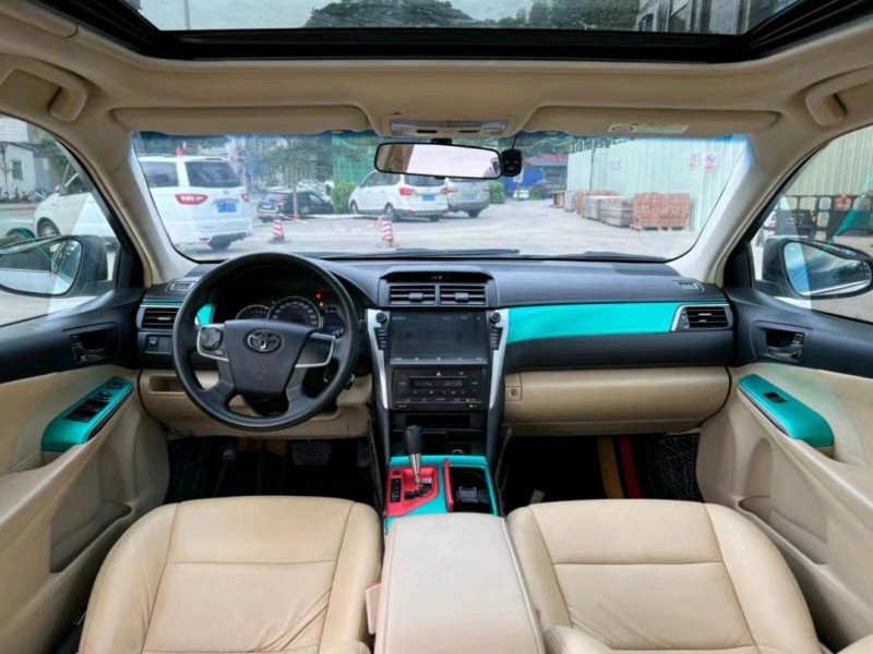 东莞15年丰田凯美瑞5