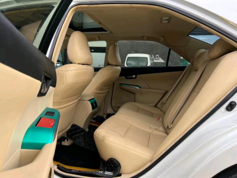 东莞15年丰田凯美瑞6