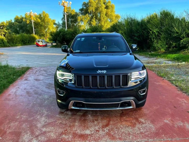 東營14年Jeep大切諾基1
