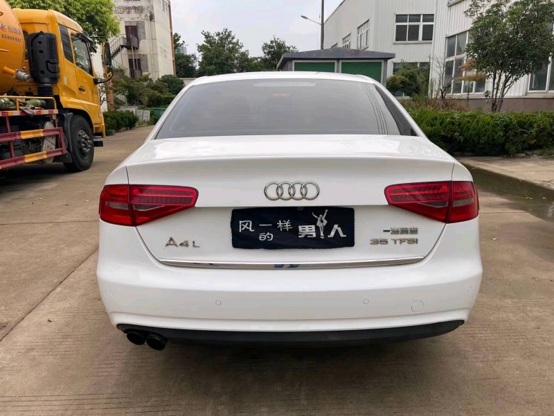 蘇州16年奧迪A4L1