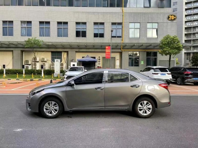 东莞14年丰田卡罗拉5