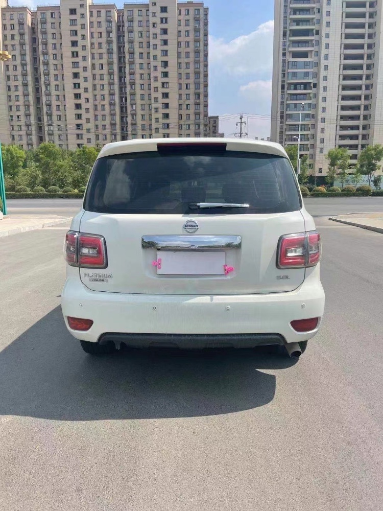 徐州17年日产途乐4