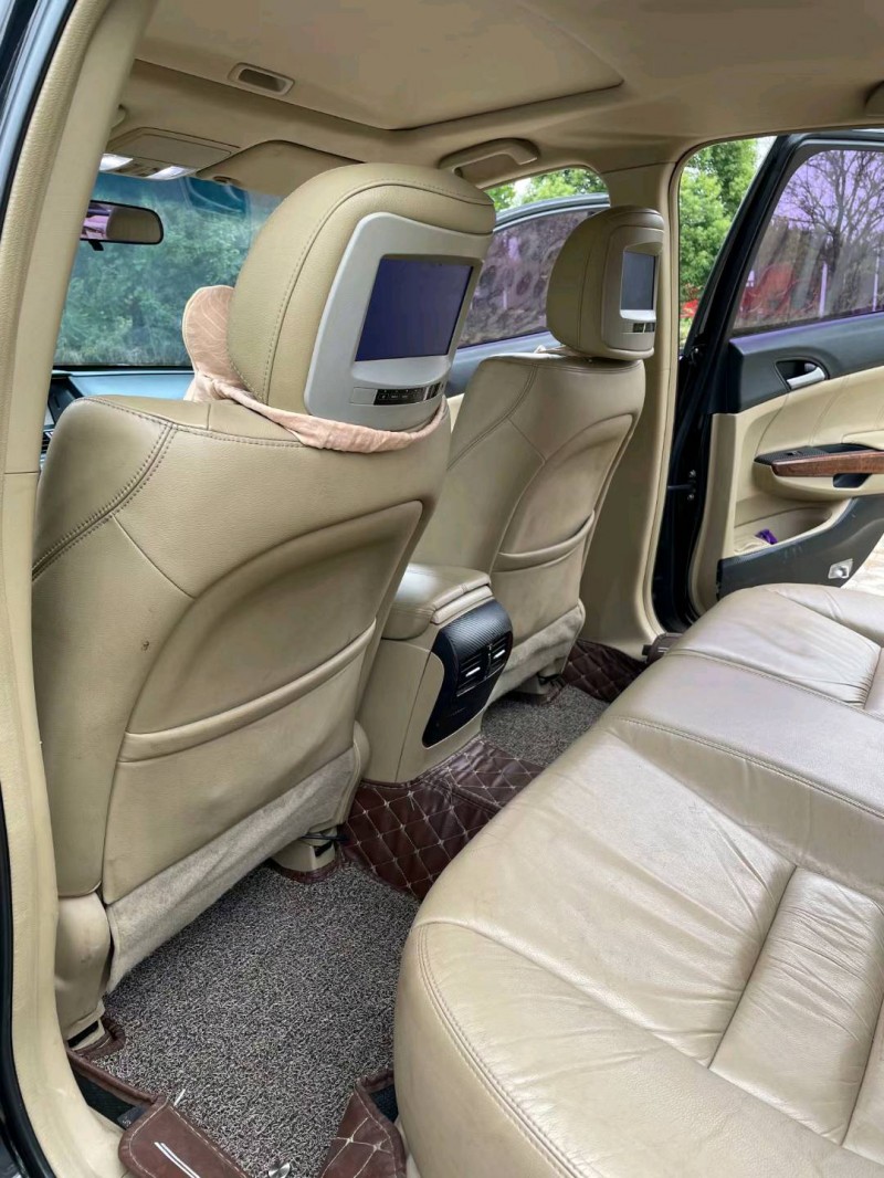 徐州12年本田雅阁6