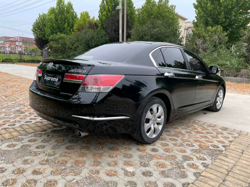 徐州12年本田雅阁8