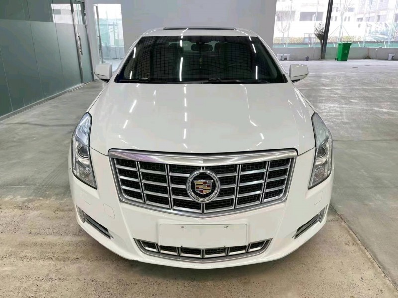 济宁13年凯迪拉克XTS8