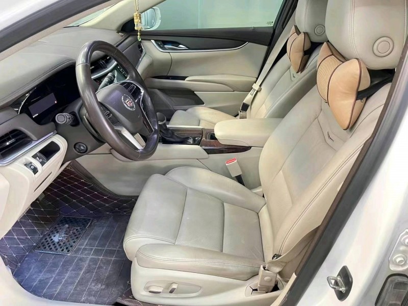 济宁13年凯迪拉克XTS4