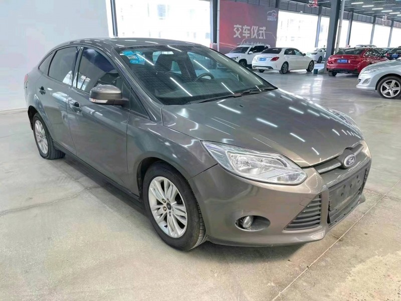 济宁15年福特福克斯2