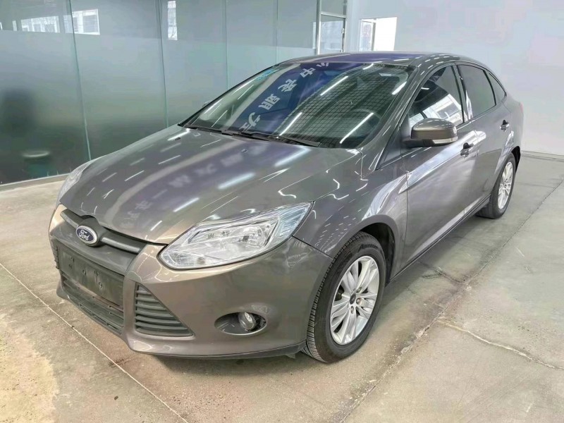 济宁15年福特福克斯3