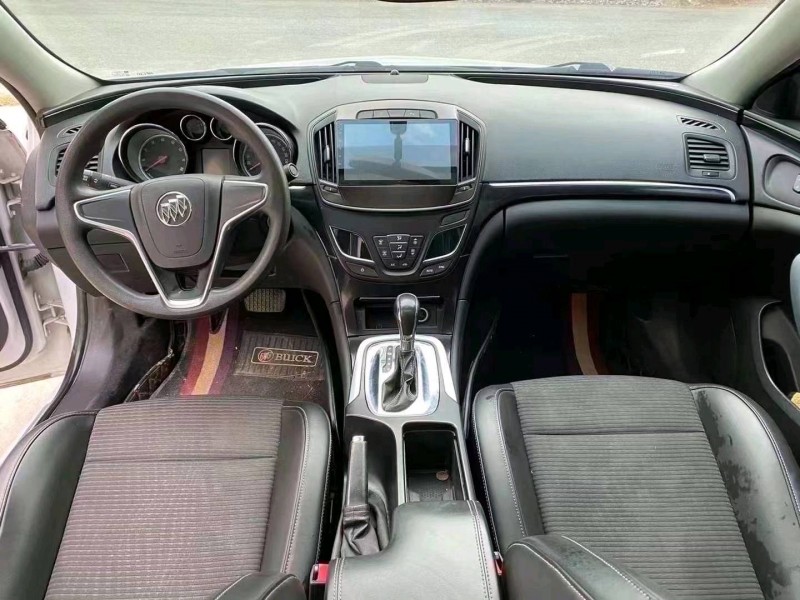 青岛16年别克君威3