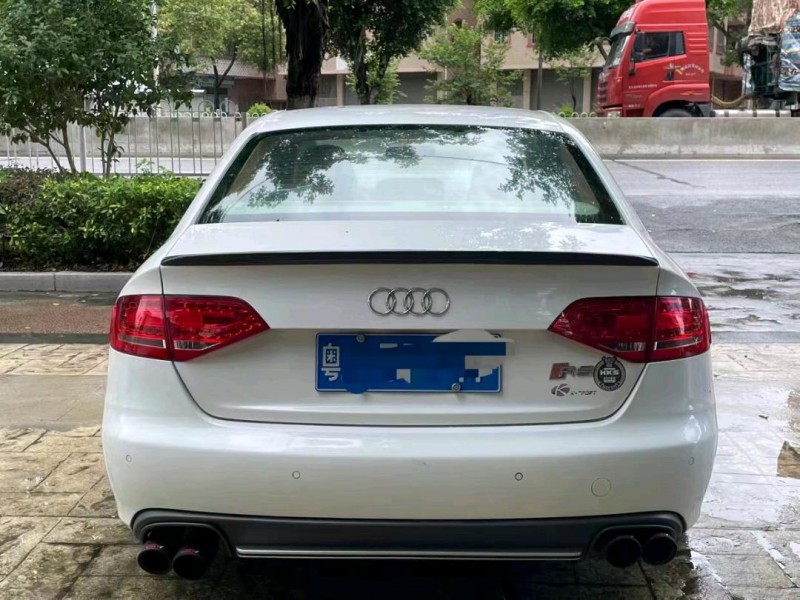 广州12年奥迪A4L9